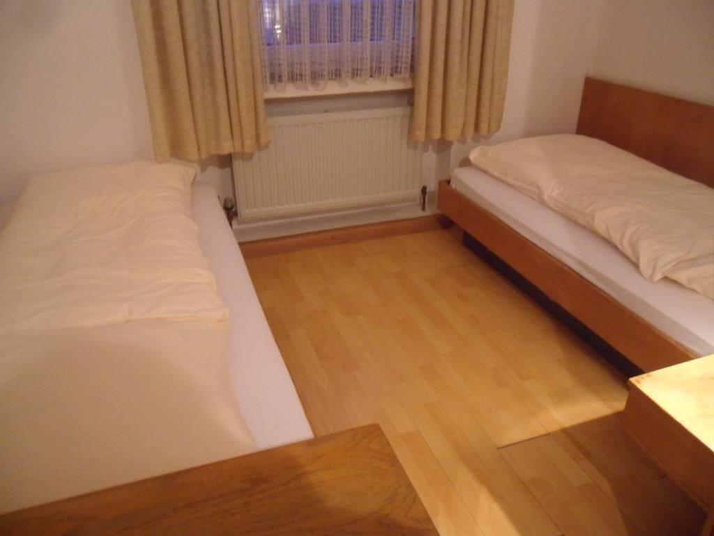 Hotel Funk Bietigheim-Bissingen Oda fotoğraf